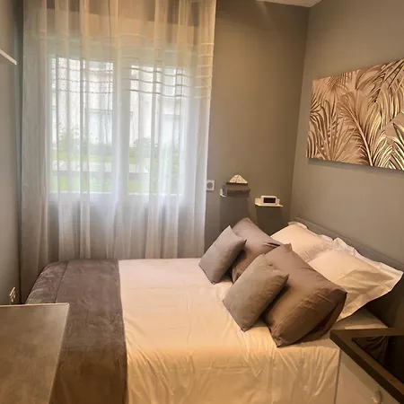 Apartamento Charming 16 *